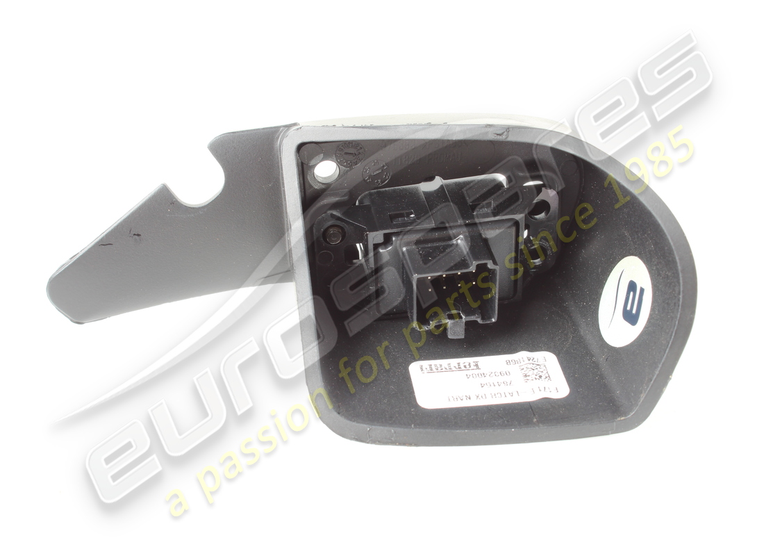 used ferrari mostrina superiore maniglion. part number 764154 (2)