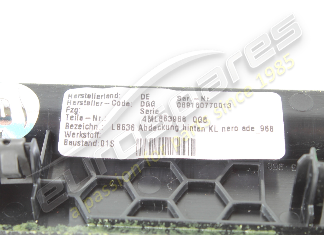 used lamborghini cover. part number 4ml863968qg8 (2)