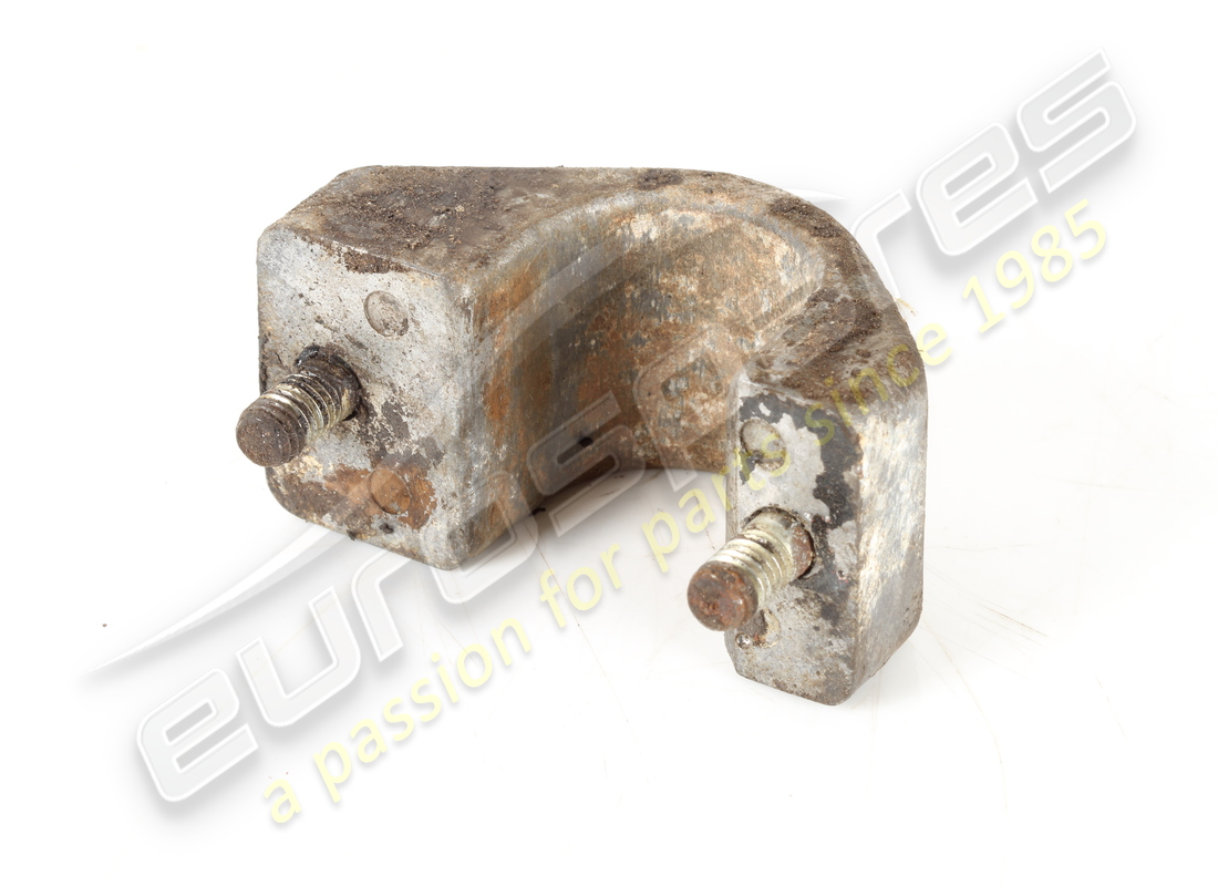 USED FERRARI ROLL BAR BRACKET. PART NUMBER 114702 (3) used ferrari roll bar bracket. part number 114702 (3)