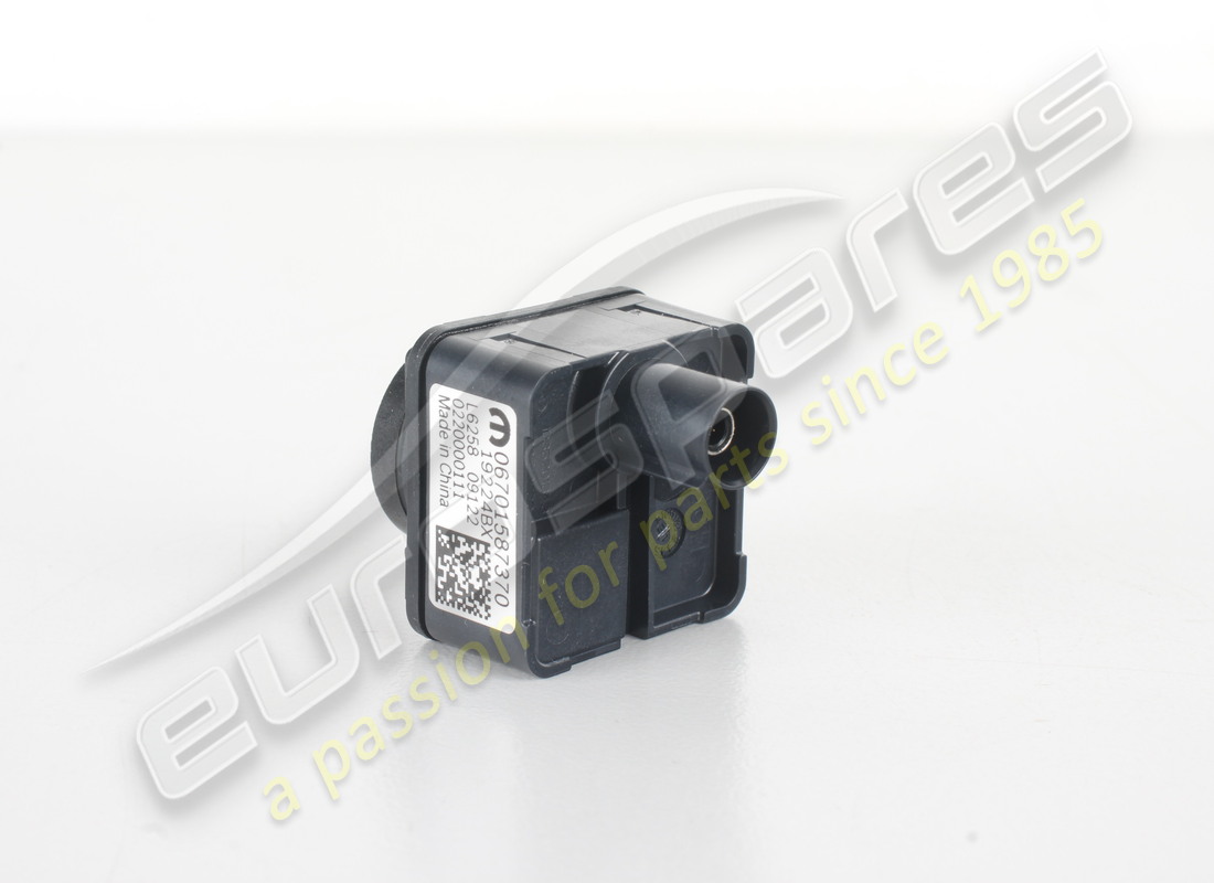 new maserati camera. part number 670158737 (2)