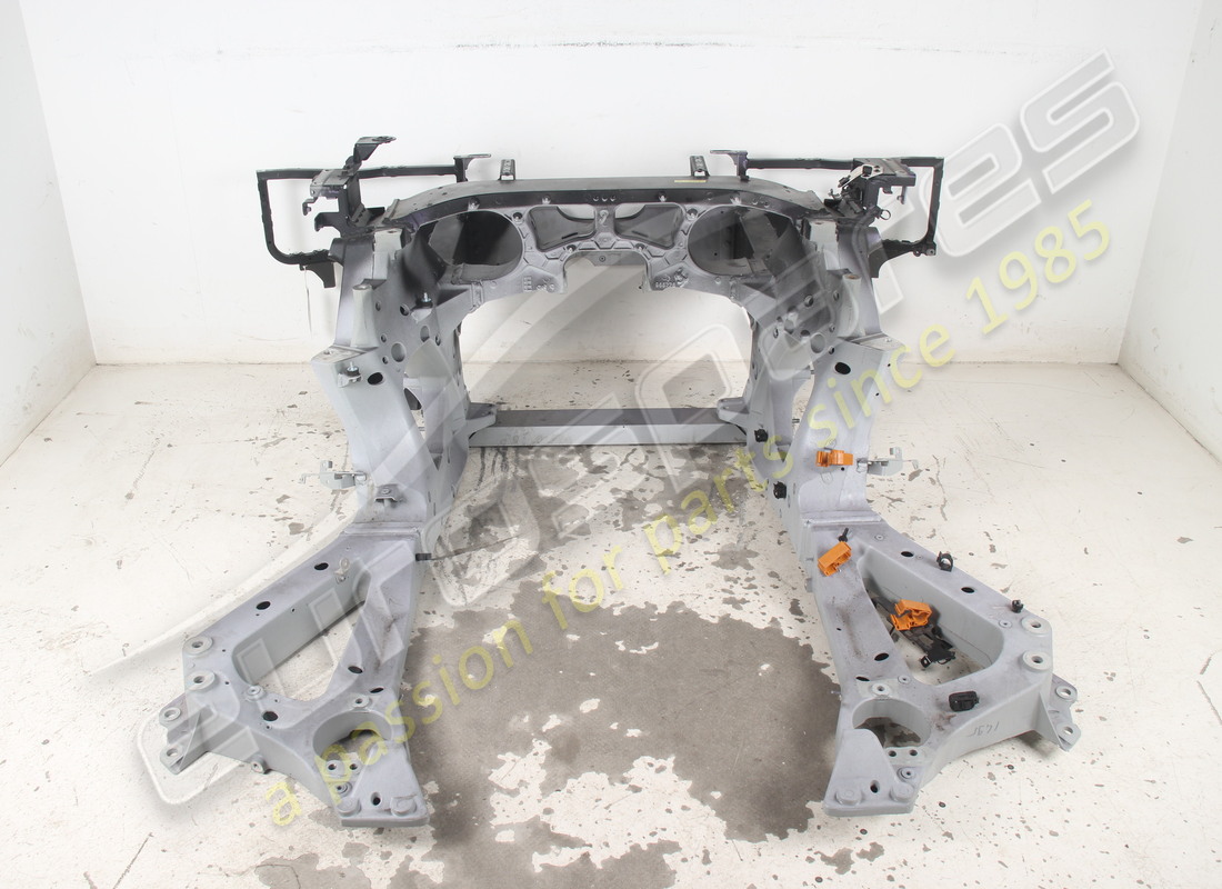 USED FERRARI REAR SUBFRAME. PART NUMBER 985966511 (1) used ferrari rear subframe. part number 985966511 (1)