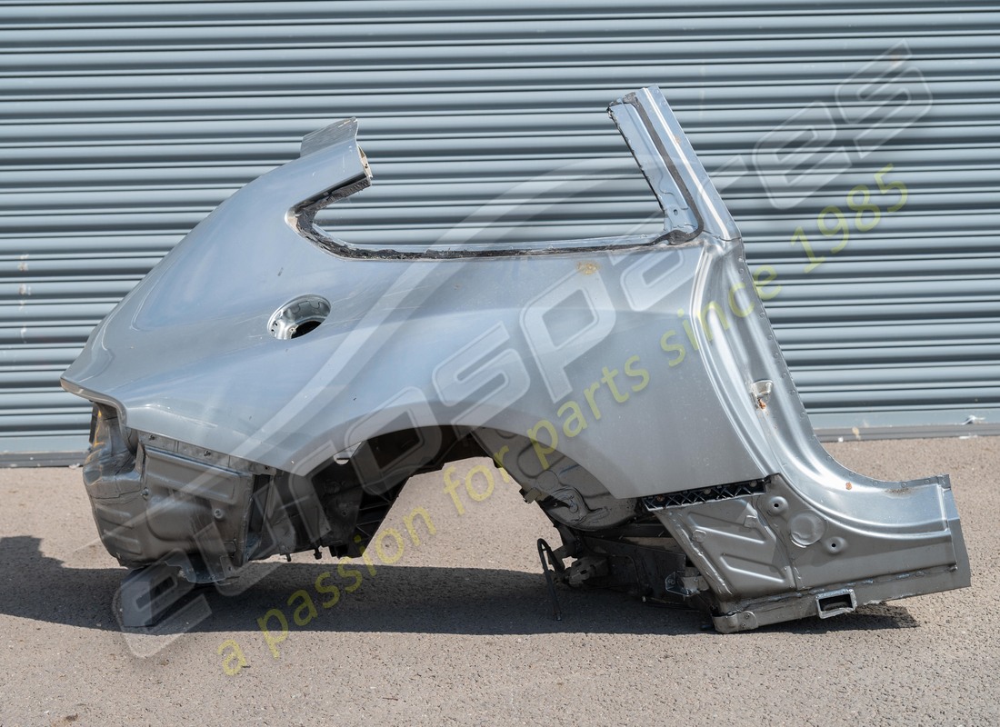 USED Ferrari COMPLETE REAR RH FLANK . PART NUMBER 83275611 (1)