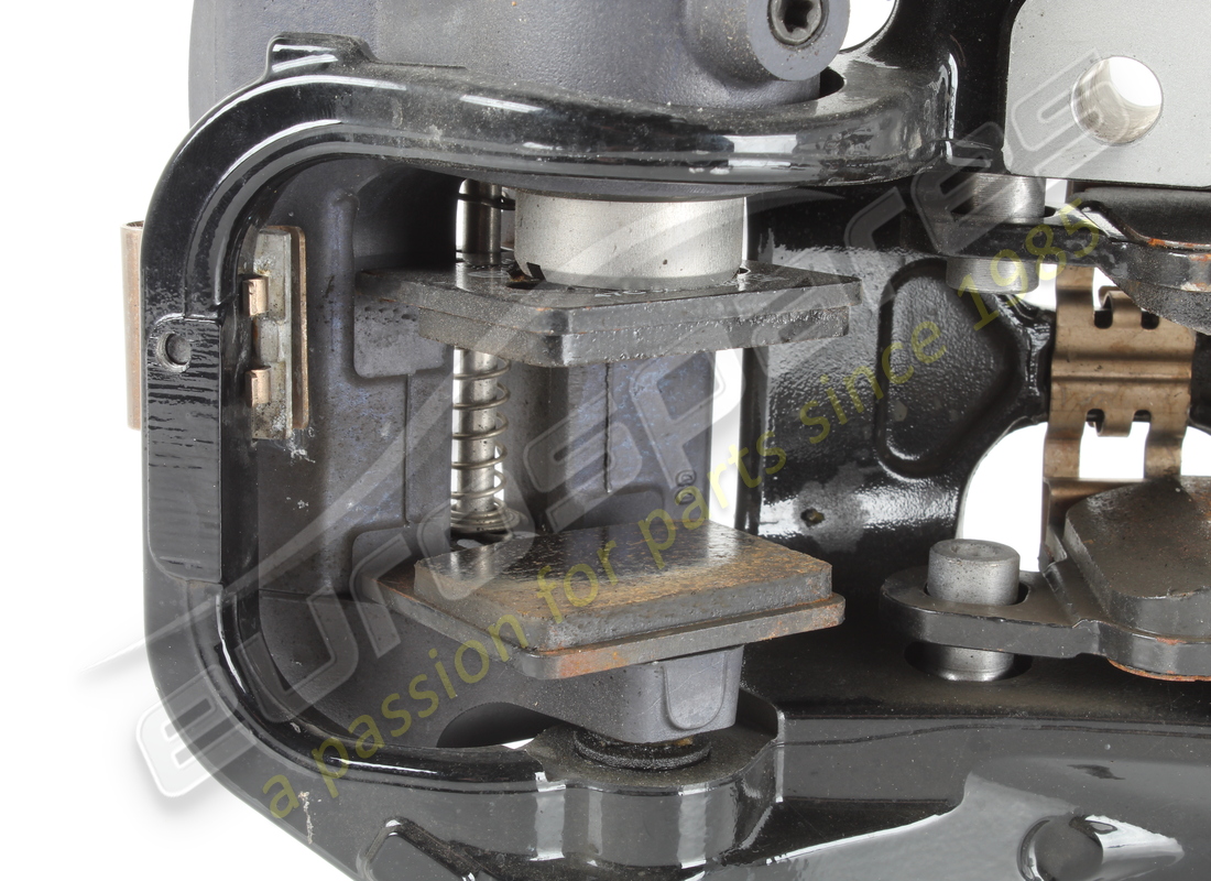 USED FERRARI COMPLETE LH REAR CALLIPER. PART NUMBER 776924 (6) used ferrari complete lh rear calliper. part number 776924 (6)