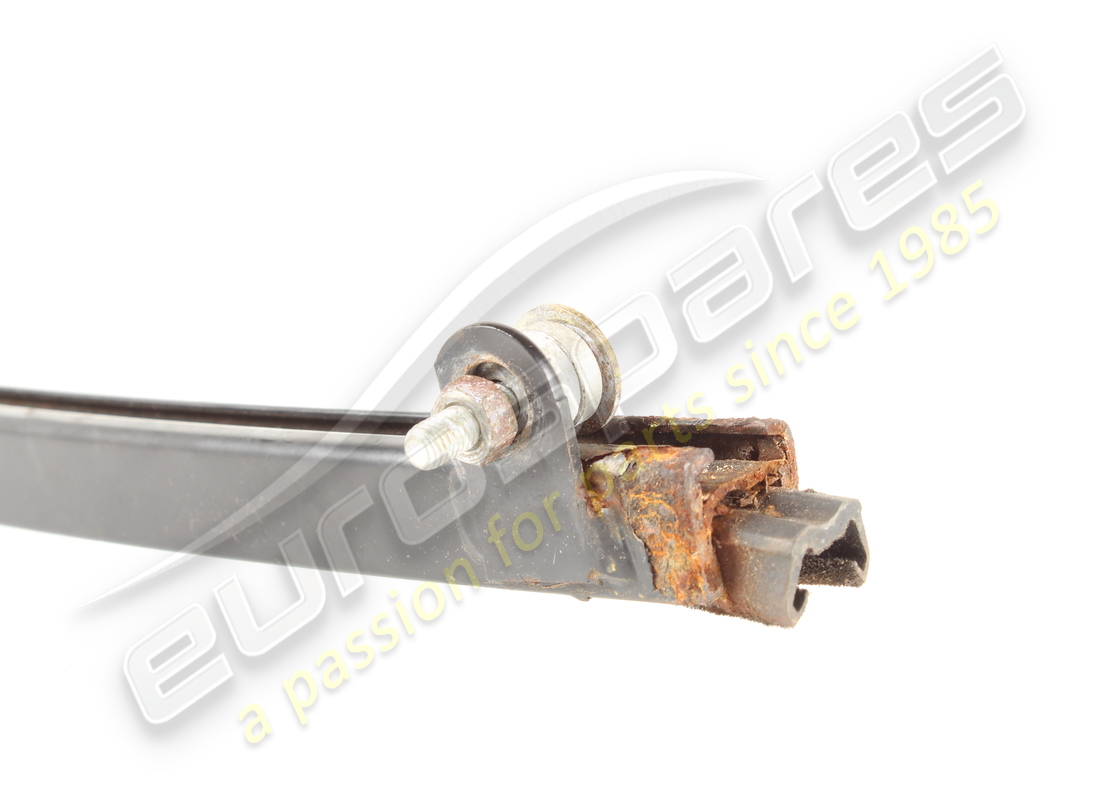 USED FERRARI RH DOOR GLASS FRAME GTS. PART NUMBER 60292000 (5) used ferrari rh door glass frame gts. part number 60292000 (5)